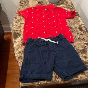 Nice Tommy Hilfiger set for kids size Xsmall.